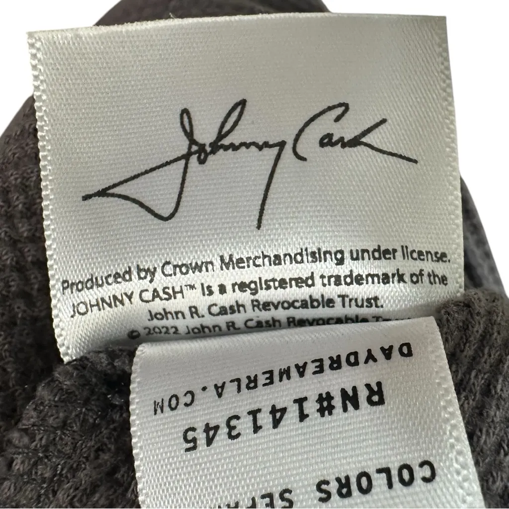 Daydreamer Johnny Cash Tennessee ‘71 Thermal Longsleeve Large - Image 10