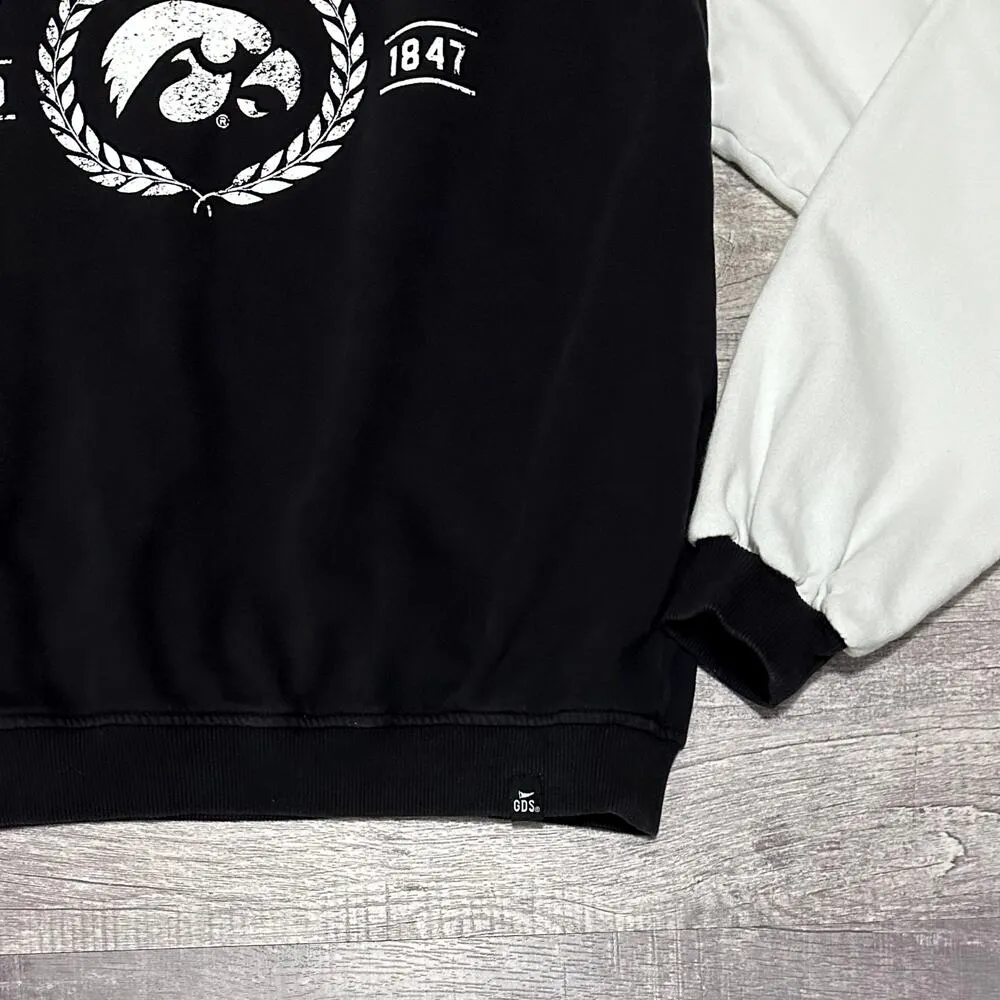 GDS University Iowa Hawkeyes Sweatshirt Womens M Black White Cotton Distressed Size M - Image 2