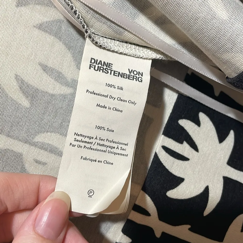 Diane Von Furstenberg Silk Jersey Knit Wrap Jogger Jumpsuit Palm Tree Size 14 - Image 3