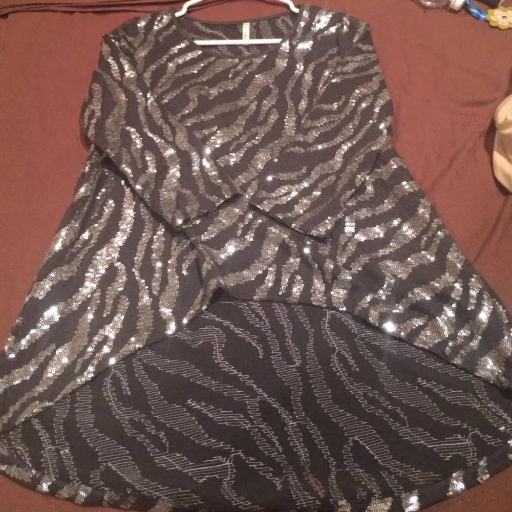 SEQUIN ANIMAL PRINT SHIRT - Image 3