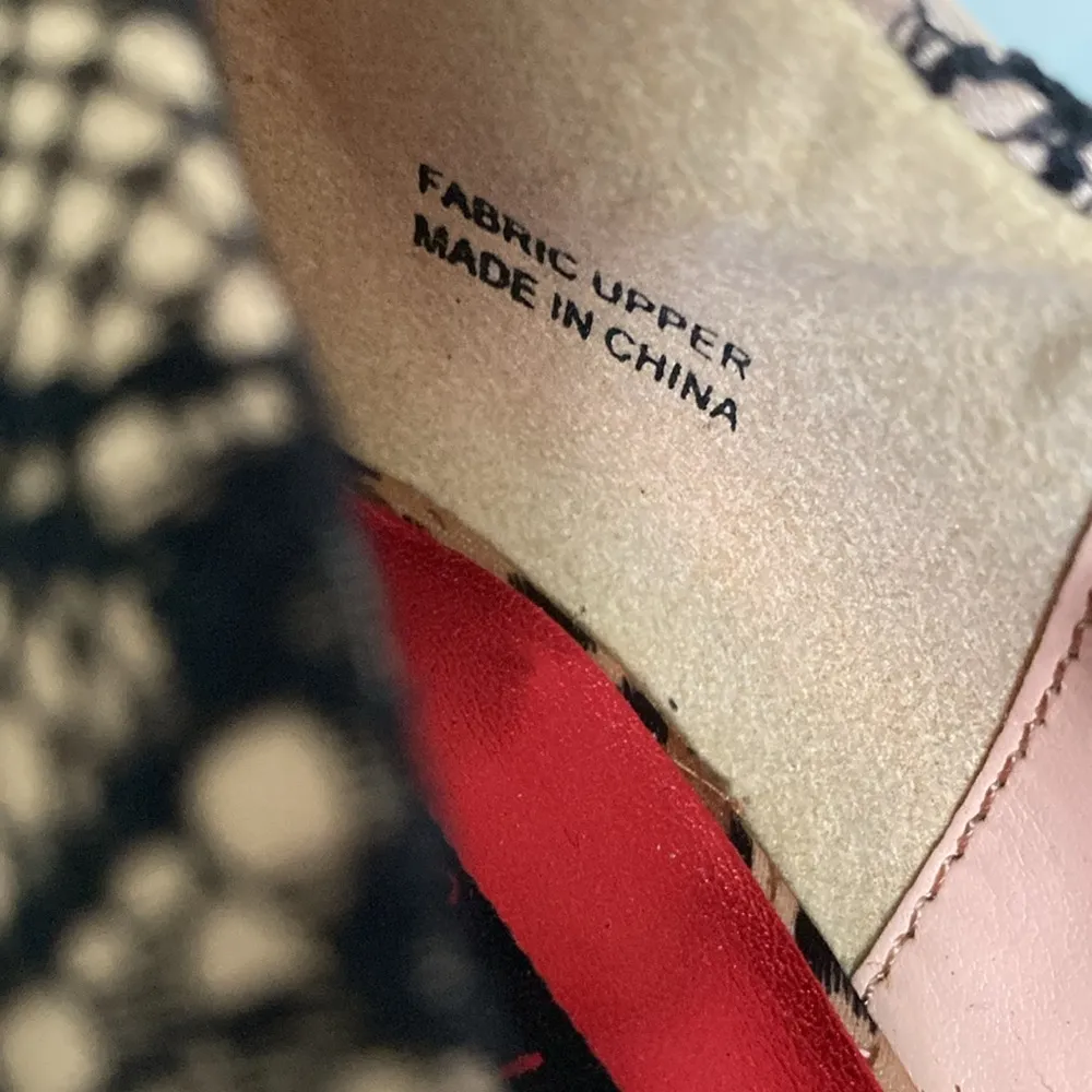 Frederick’s of Hollywood Lace Stiletto Heels - Image 11