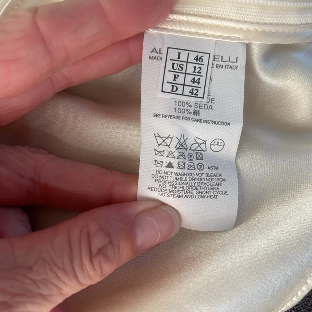 NWT Alidio Michelli silk tank. Size 12 Black - Image 5