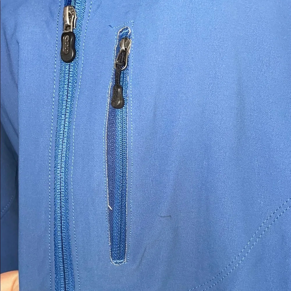 Patagonia Blue Soft shell Jacket High Collar outdoor wear size large women’s - Image 4