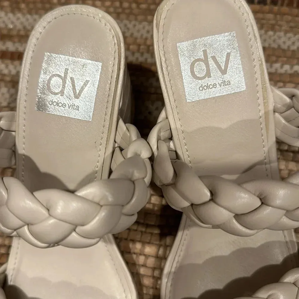 Shoes Size 7 - Image 2