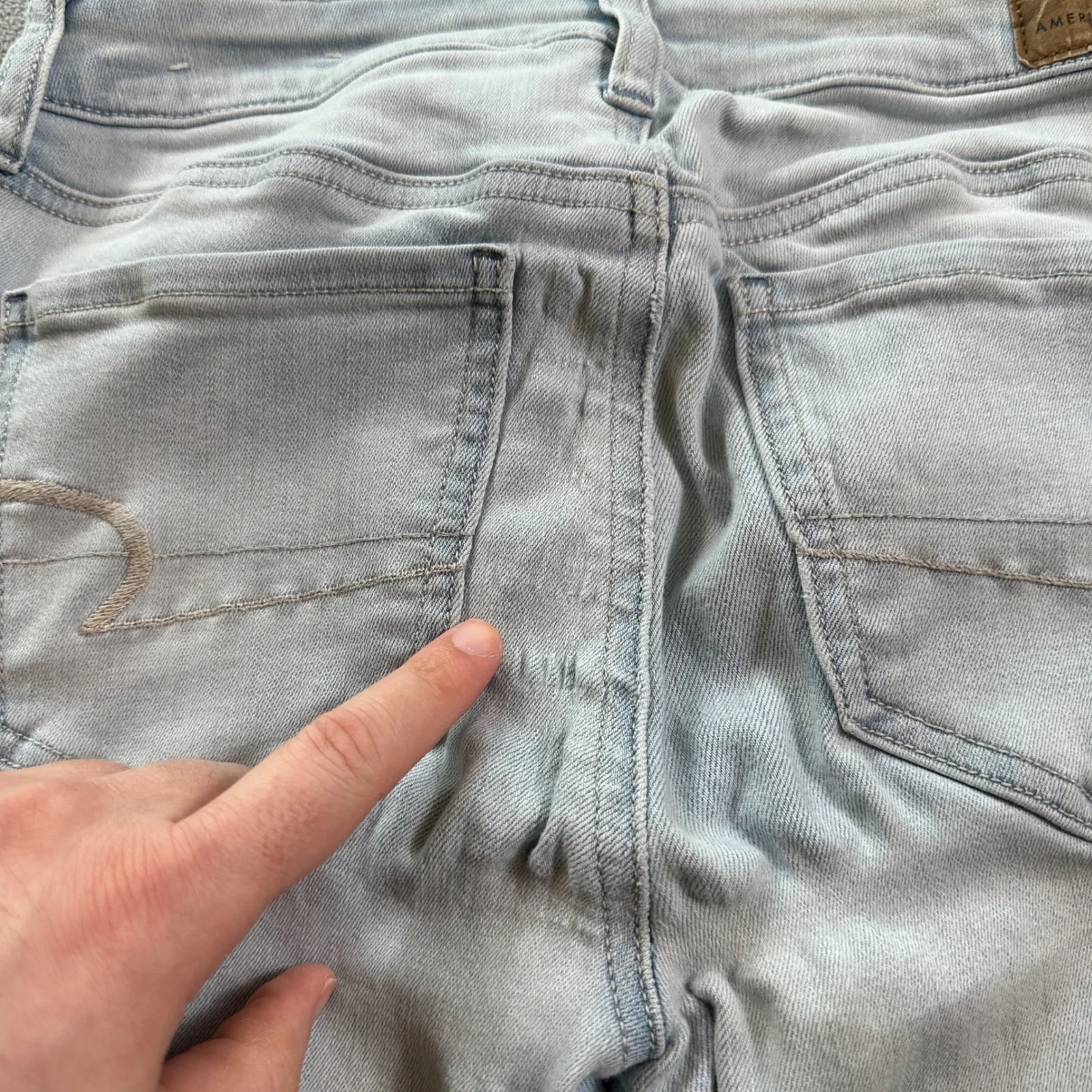 American Eagle Jeans Womens 2 Reg Blue Jegging Crop Light Wash Frayed Hem Faded - Image 10