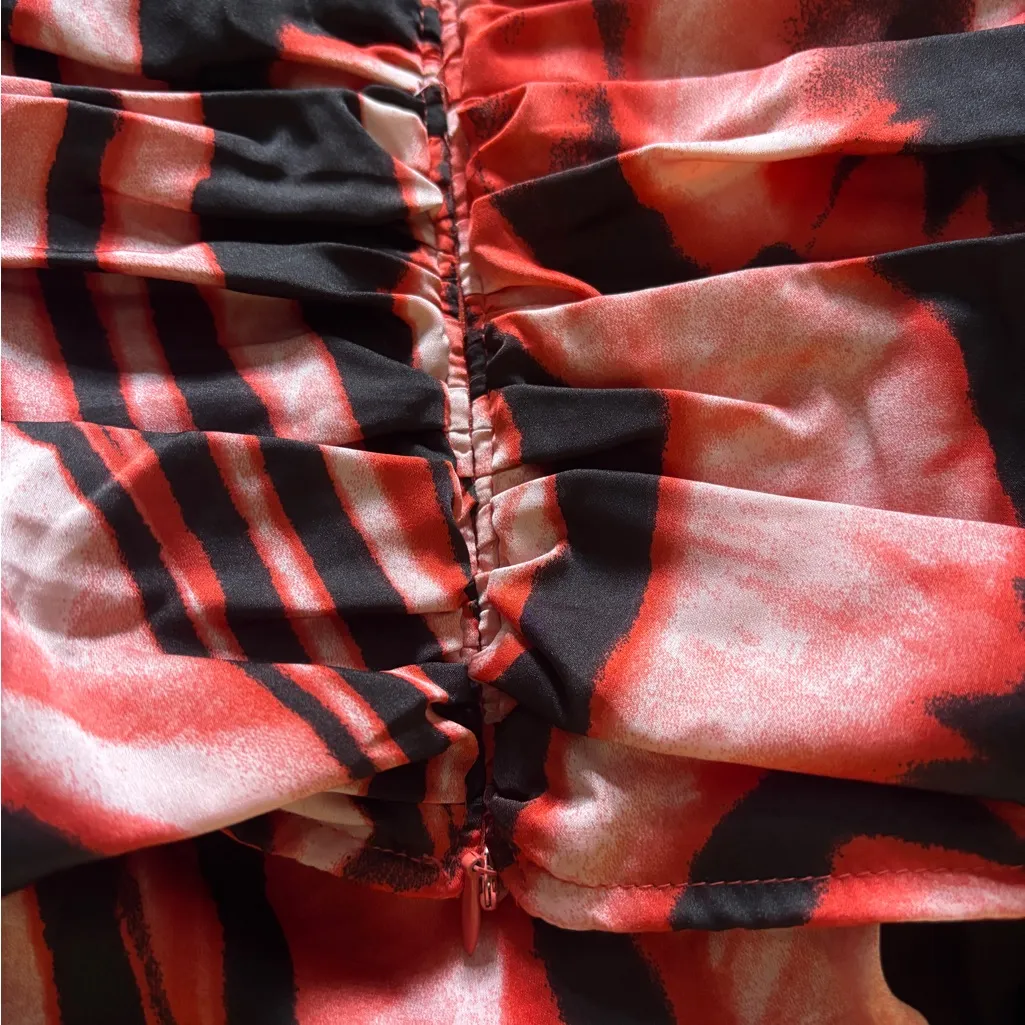 superdown Red and Black Strapless Top - Image 4