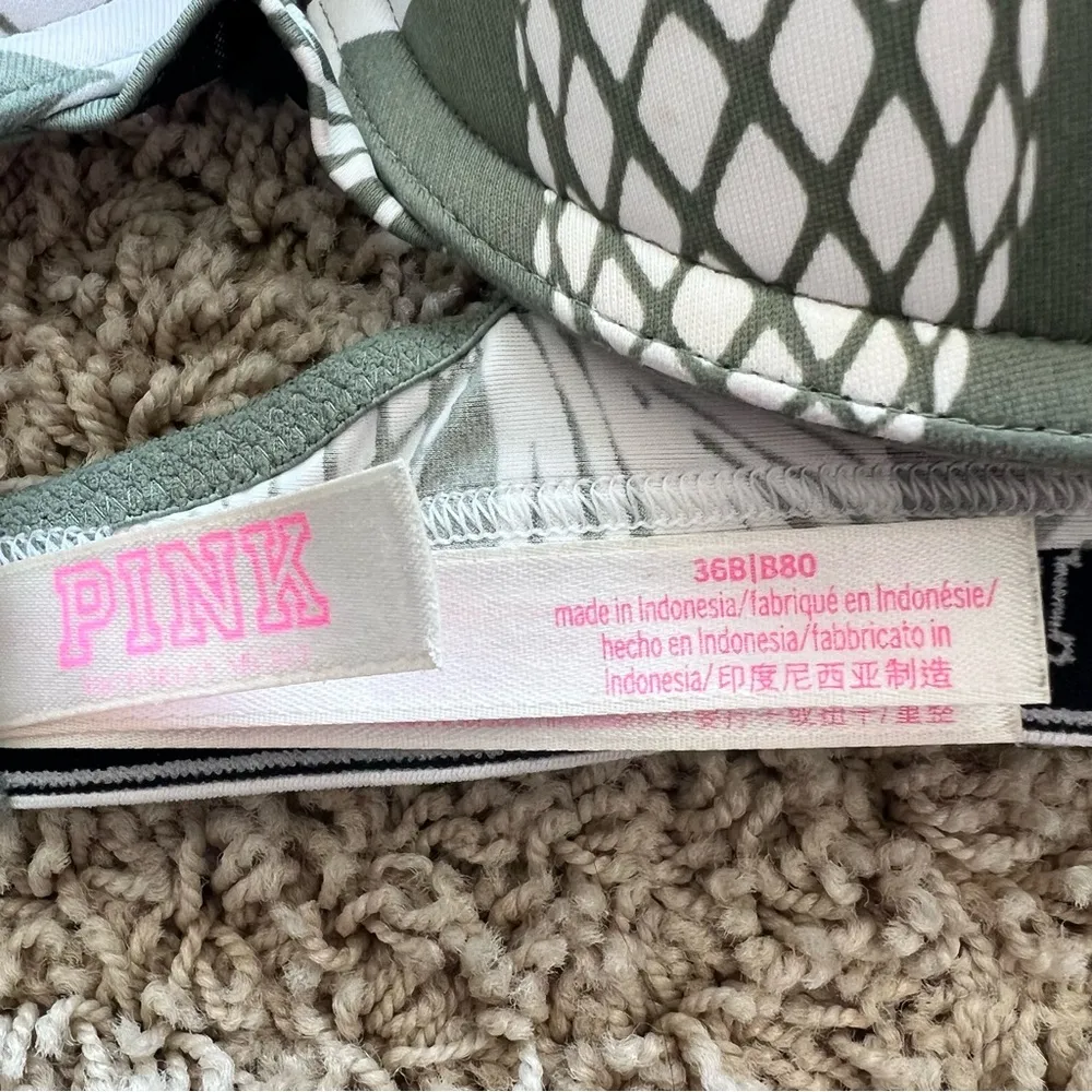 PINK Victoria’s Secret Wear Everywhere Push Up Pineapple Bra Size 36B Gr… - Image 4