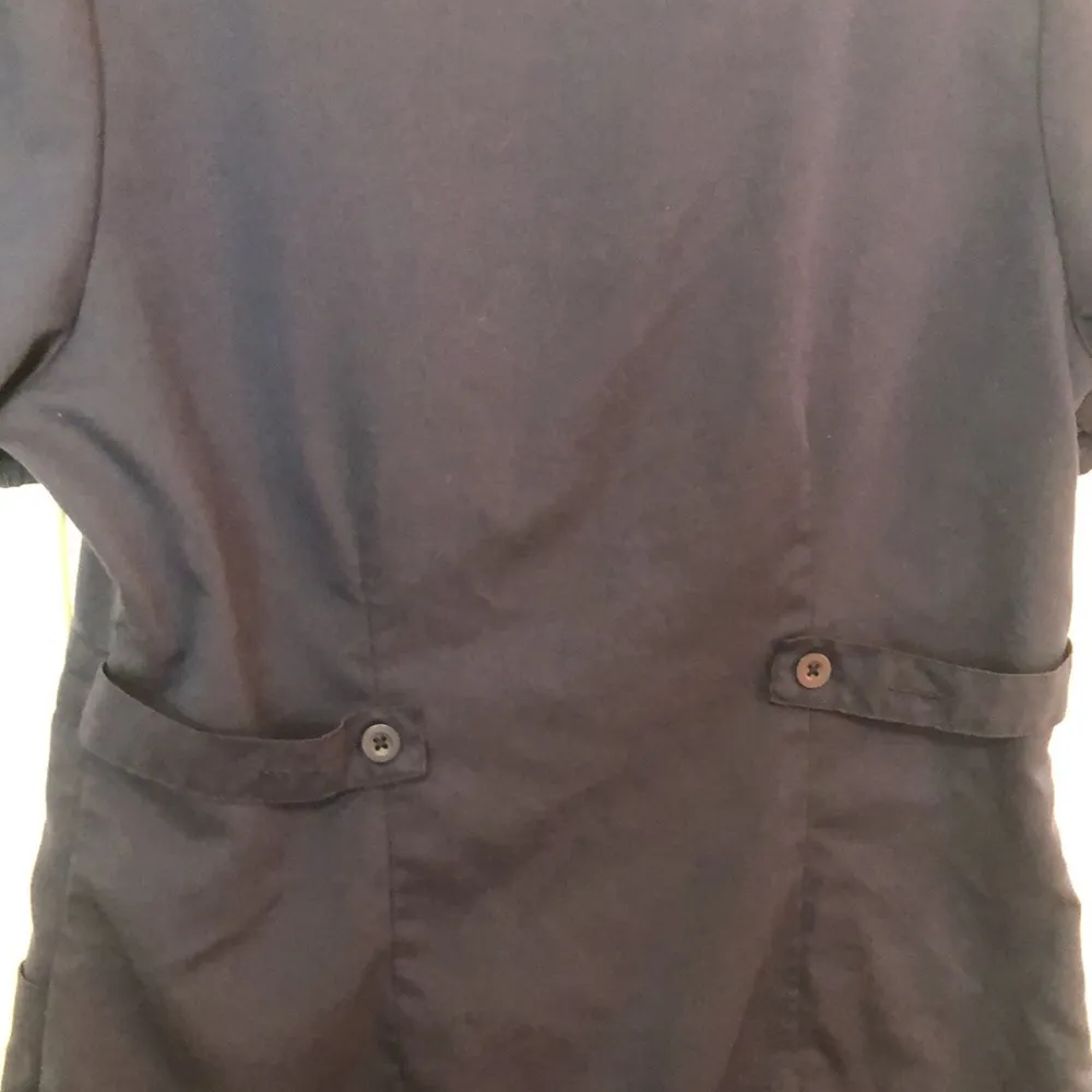 Greys Anatomy By Barco Cute Scrub Top Women’s Size Medium Navy Blue Color - Image 8