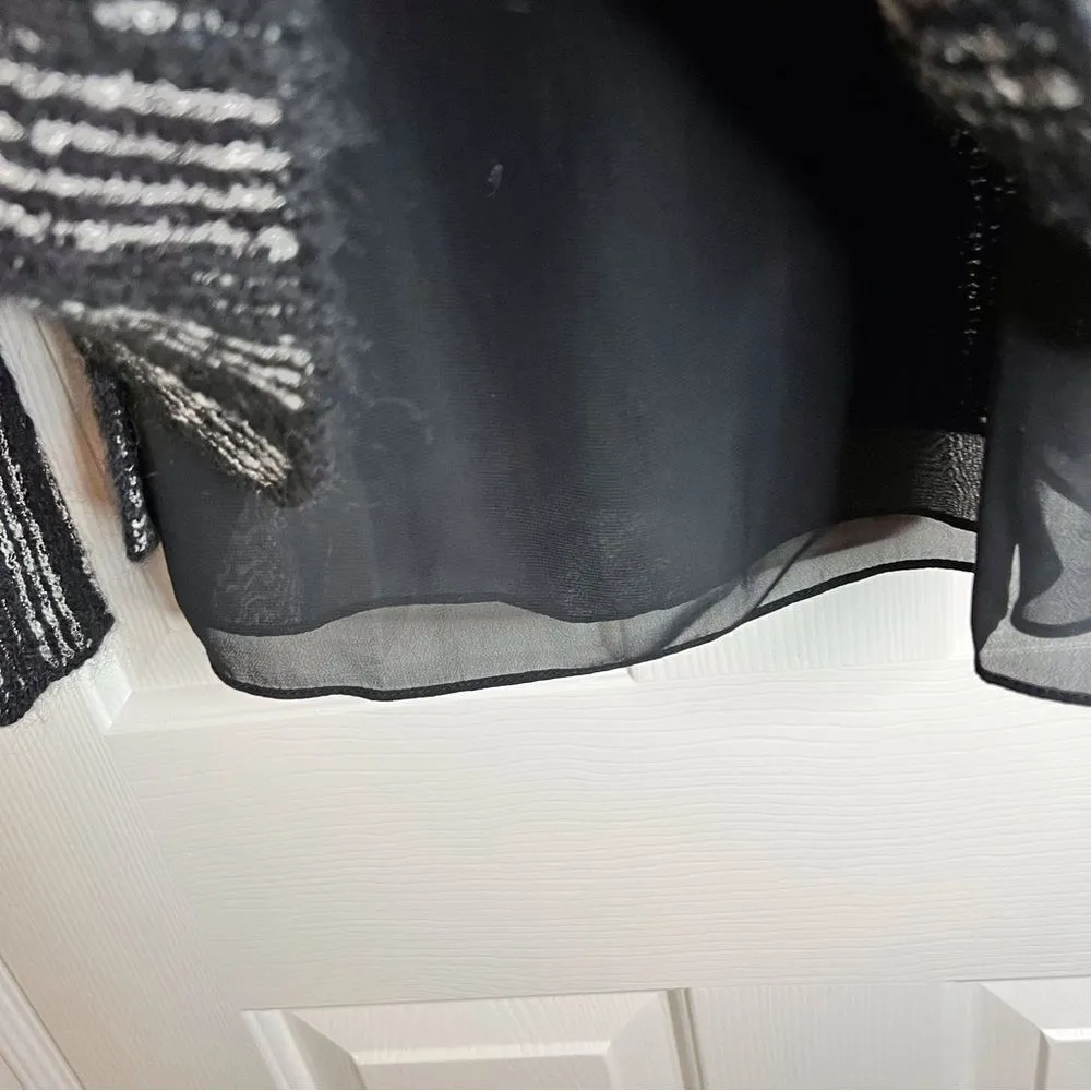 Lucky Sweater Size Medium With Lining Chevron Print‎ Career Office Wear - Image 5