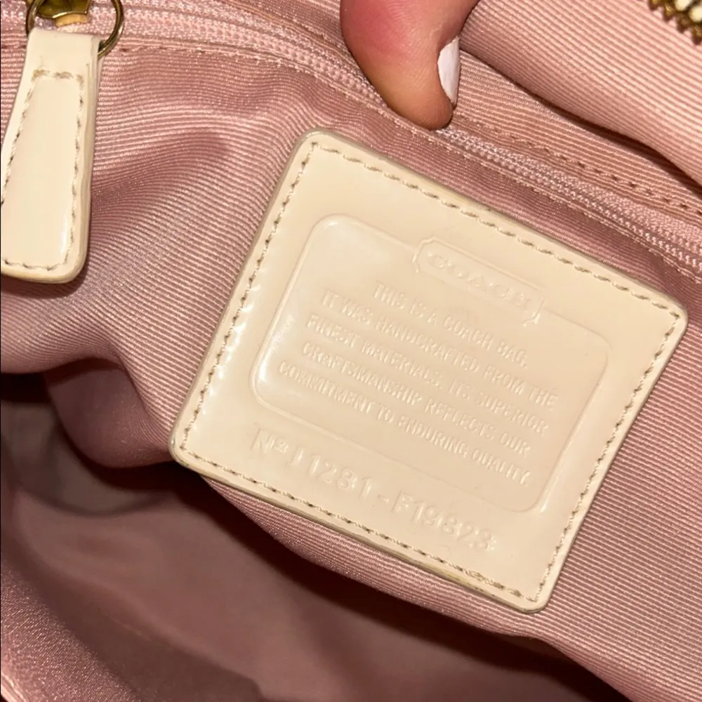 Coach Beige Signature Monogram Coated Canvas Crossbody/ Shoulder Bag - Image 10