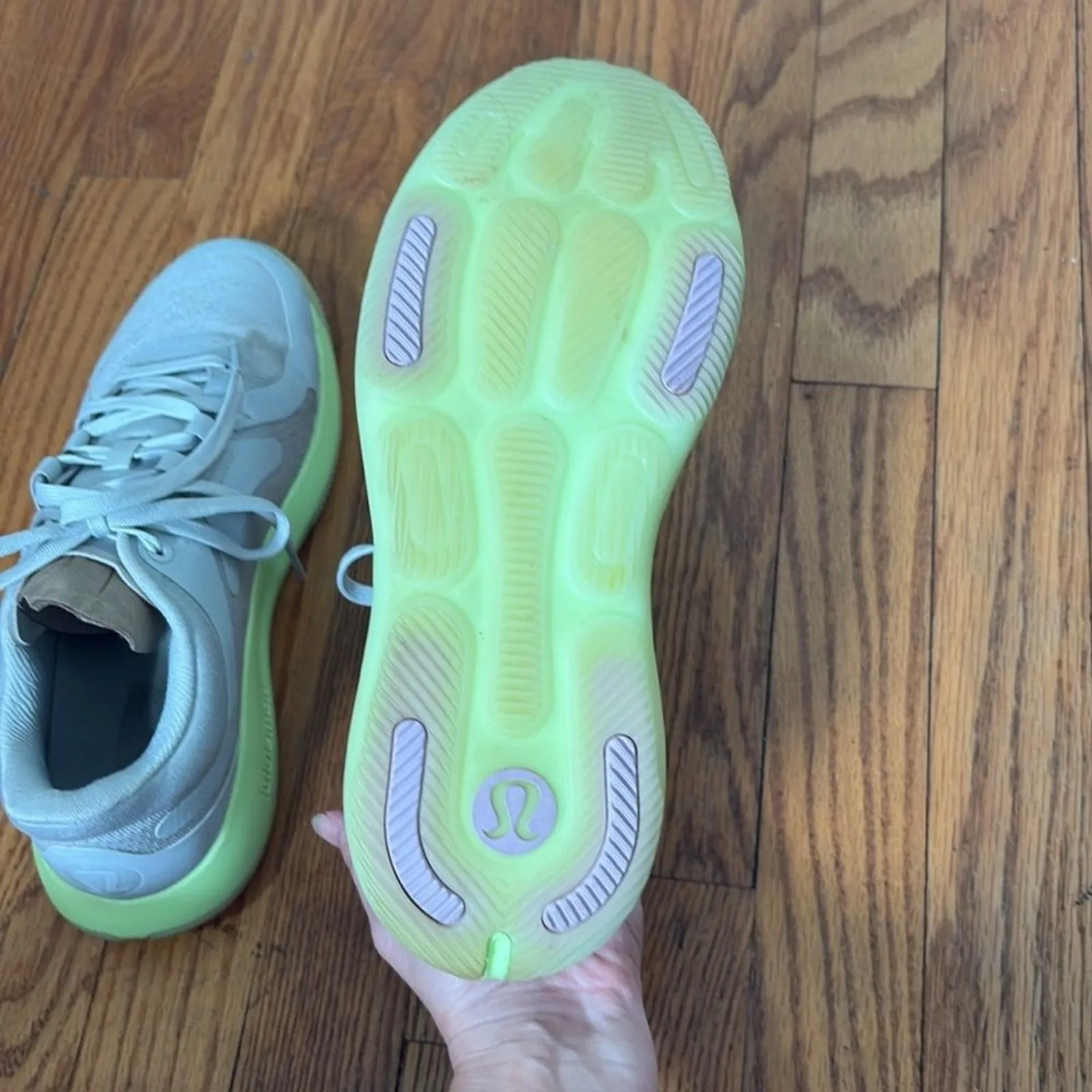 Lululemon‎ Strongfeel Womens Training Shoe Vapor Grey Yellow zap size 10 - Image 9