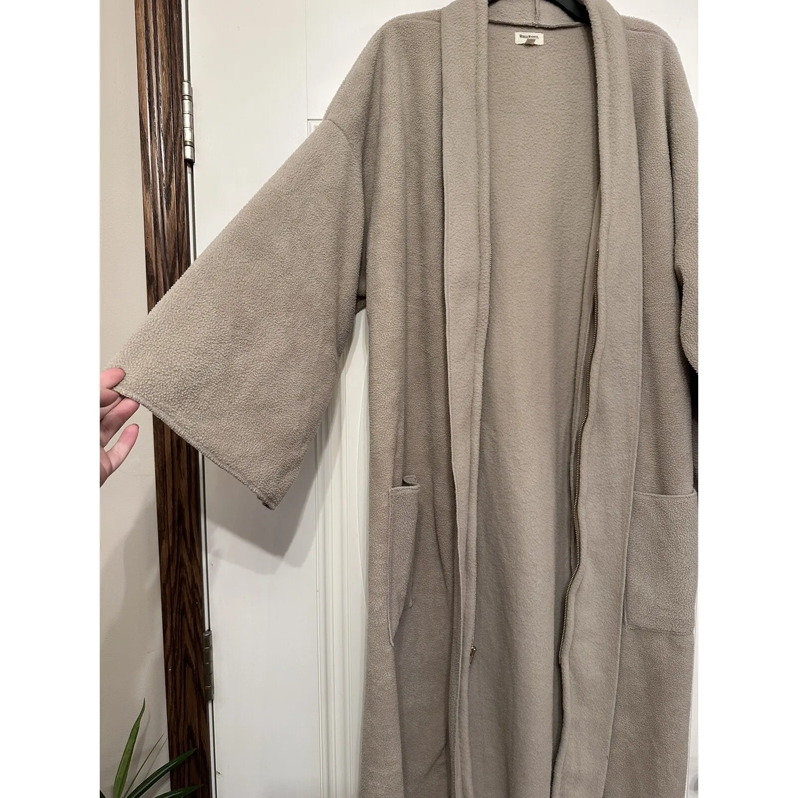 World‎ Market Duster Women's One Size Cardigan Coat Zip Wide Sleeve Gray Taupe Size L - Image 2