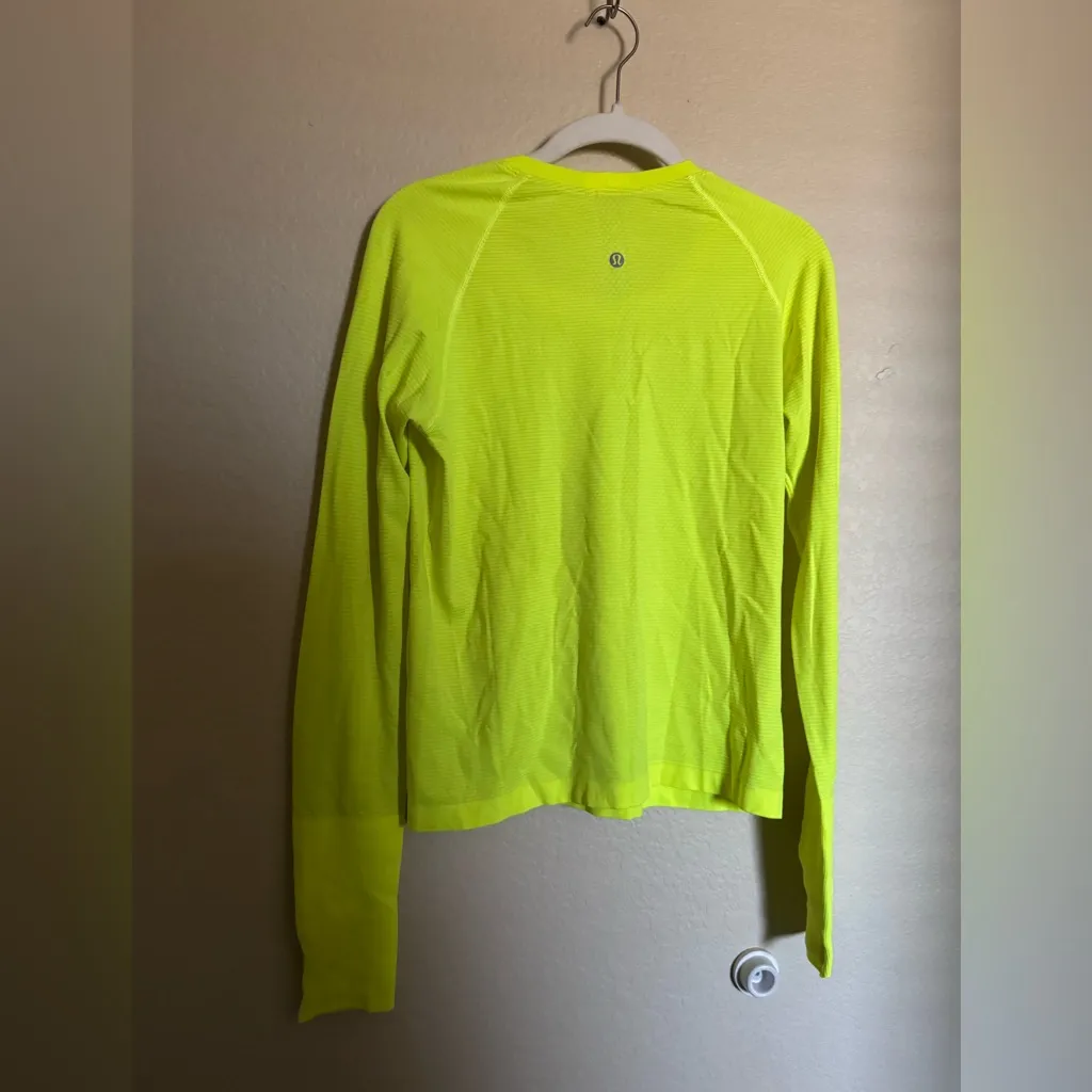 Lululemon Swiftly Tech Long Sleeve Shirt 2.0 *Race Length Sz 10 Highlight Yellow - Image 6