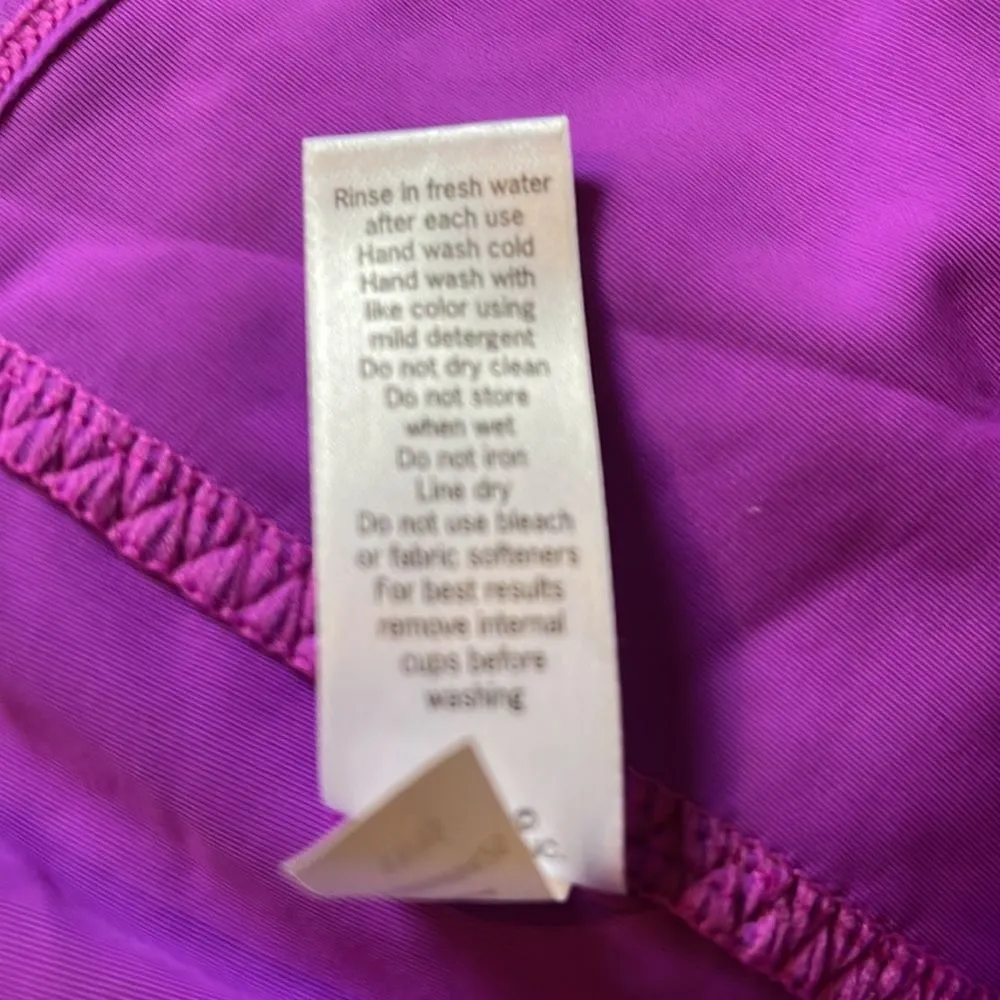 Athleta Bright Purple Athletic Tank Top Built In Underwire Bra 34D 34DD Tall - Image 15