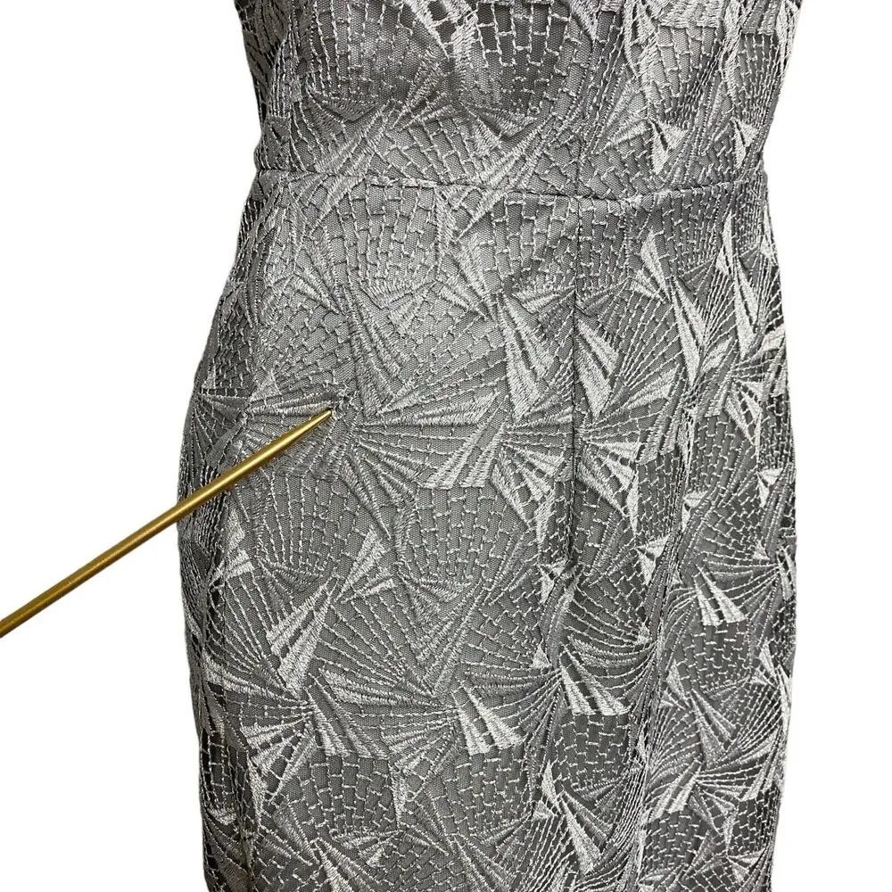 David Meister Silver Geo Illusion Lace Overlay Sheath Party Dress 6 Wedding FLAW - Image 6