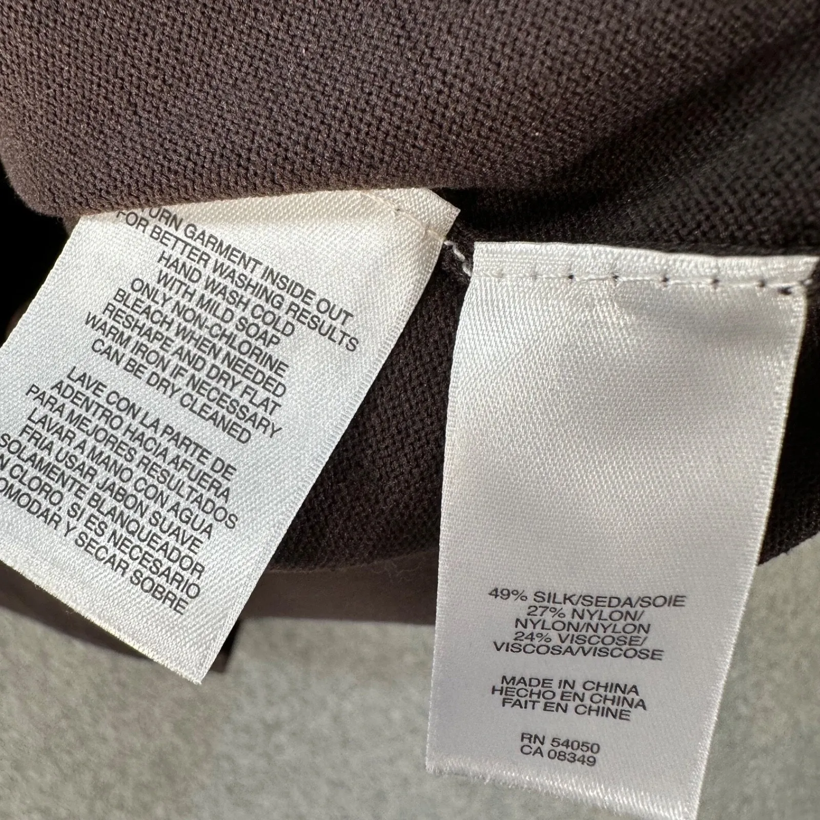 Jones New York Essential V-Neck Sweater Top Women's Medium Made to Mix Brown New - Image 7