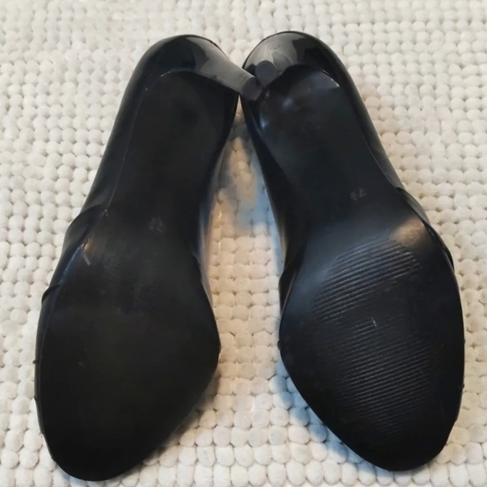 Carlos Santana Black Heels Size 7.5 GUC #3125 - Image 5