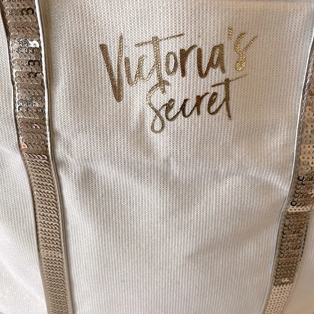Victoria’s Secret’s Ivory gold Sequence Tote Bag - Image 7