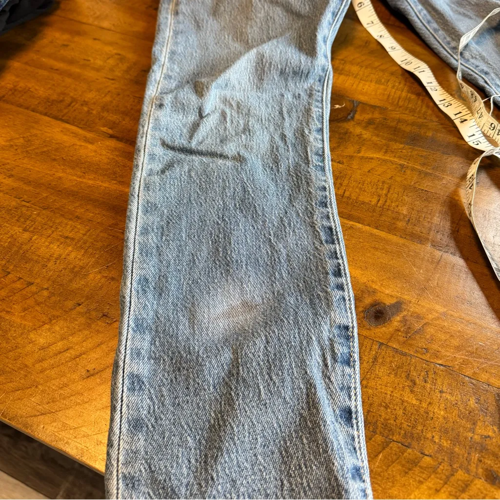 Levi’s 501 button fly light wash high rise skinny distressed 90’s vintage style - Image 12