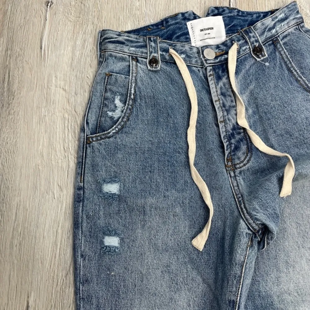 One Teaspoon | Venice Ultra High-Rise Waist Safari Pant Relaxed Jeans - Image 4