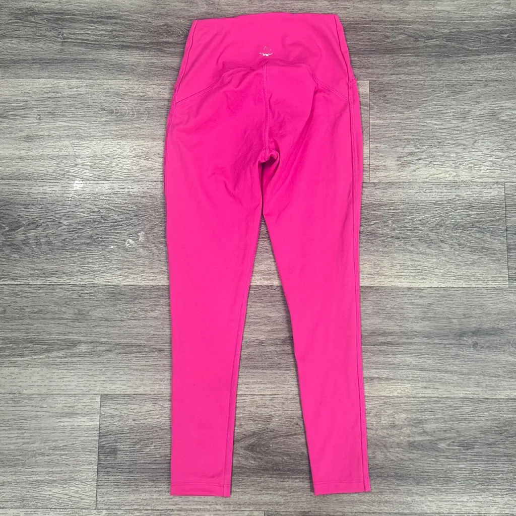 Beyond Yoga Capris Pink Leggings XS Neon Pink - Image 4