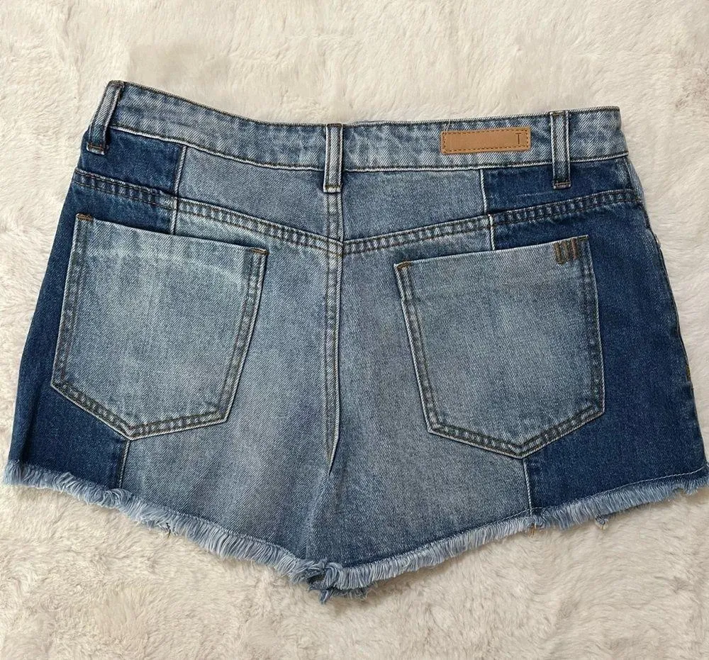 Cowboy Couture! Two-Tone Jean shorts - Image 3