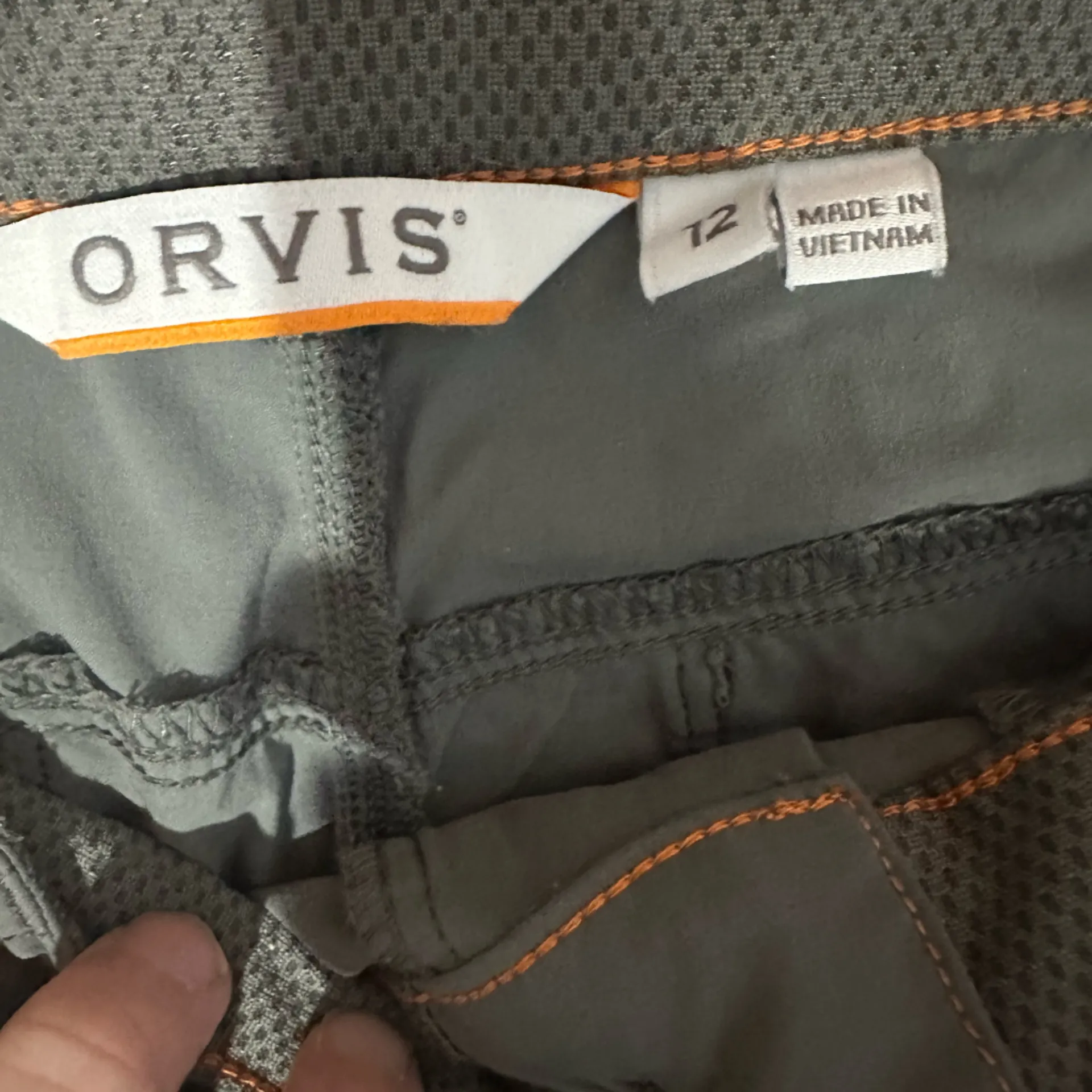NWOT! Orvis Gray Capris for Women - Image 2