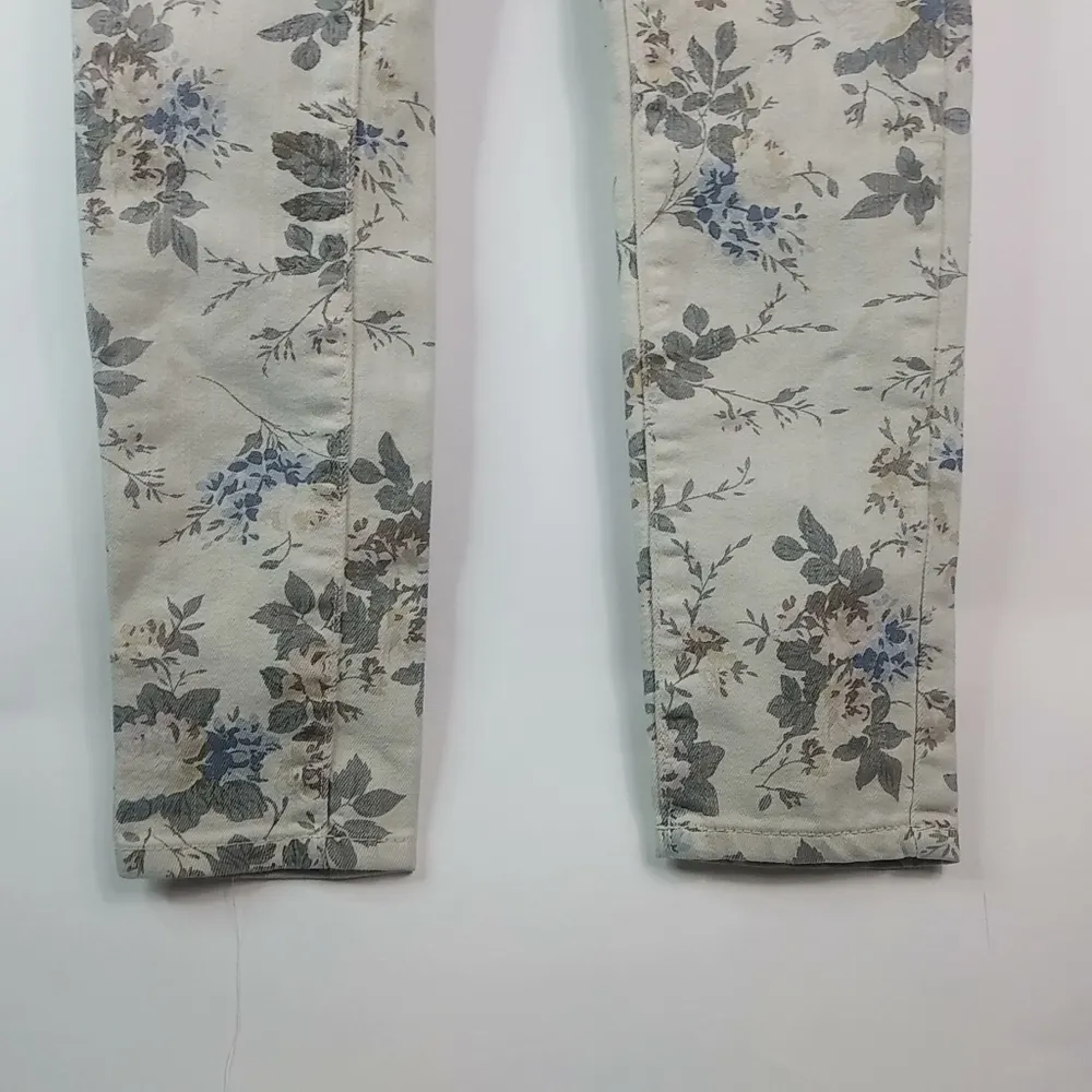 1st Kiss 2 28x28.5 Creme Flowered Skinny Jeans - Image 5