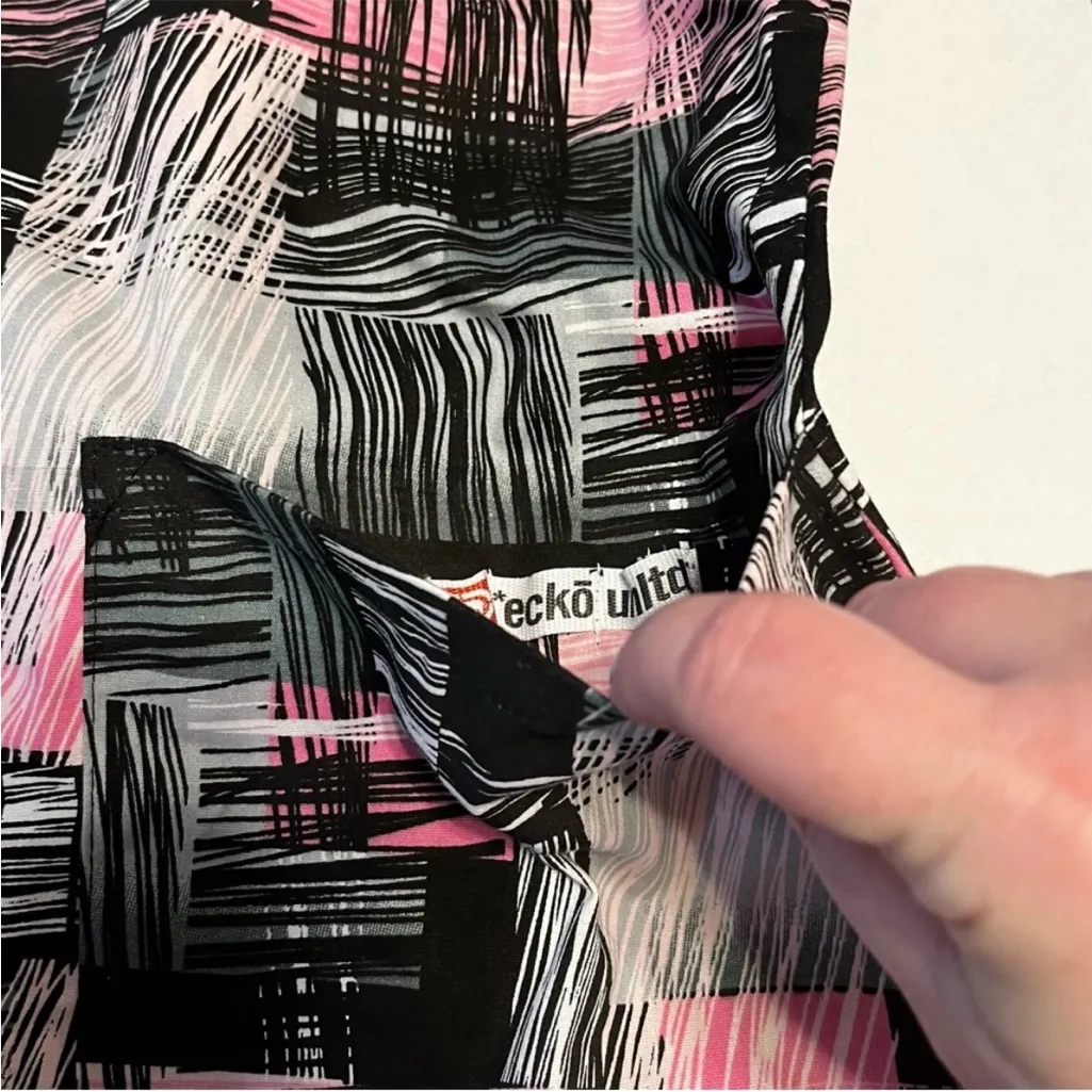 ECKO Unltd. Womens Size‎ XS Pink Tic Tac Scrub Top Medical Healthcare Dental NEW Black - Image 5