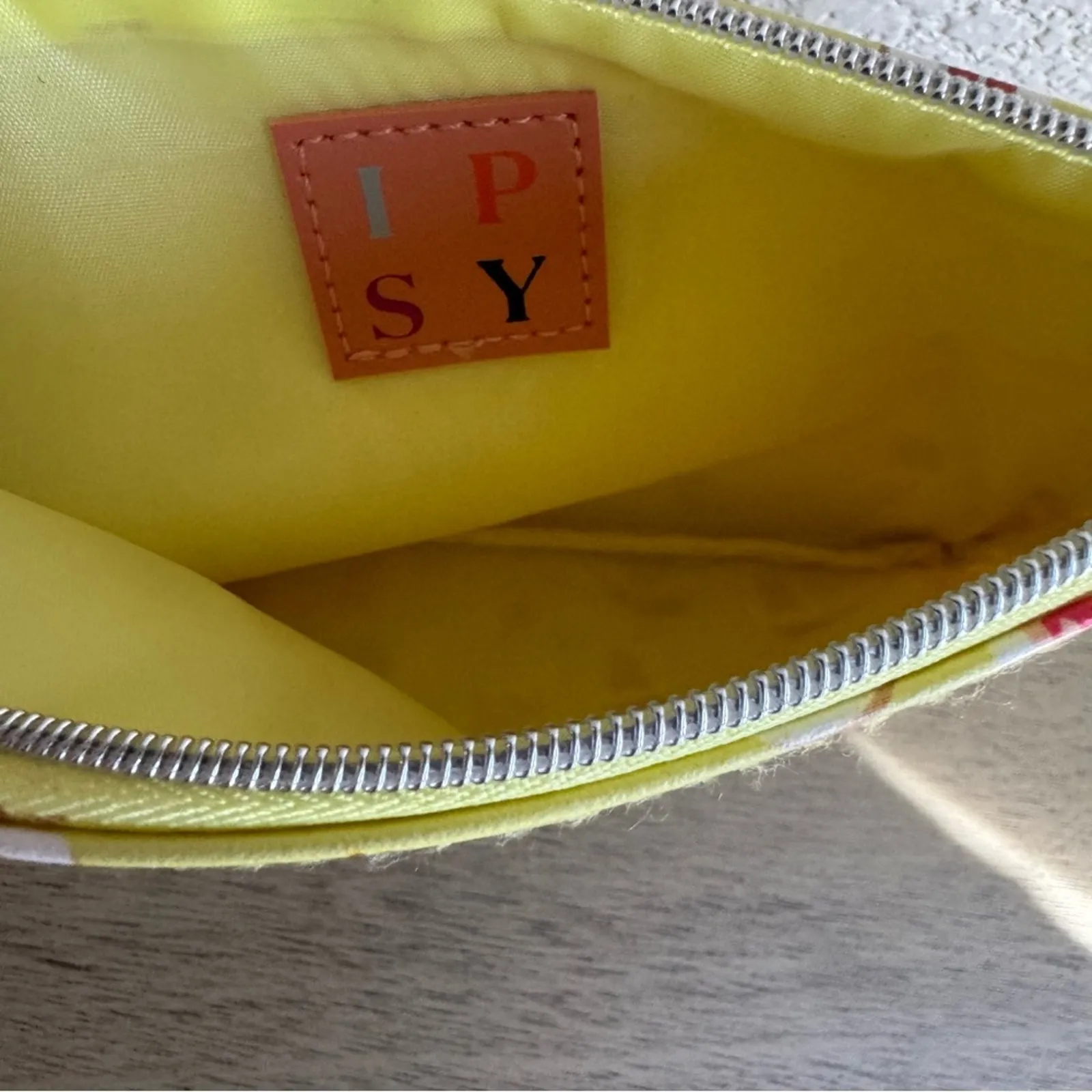 NWOT Ipsy June 2020 Glam‎ Bag Green - Image 3
