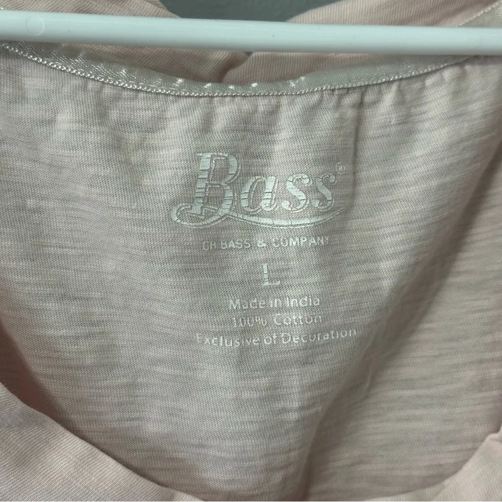 Bass Light Pink Seashell Embroidered Tee Size L - Image 6