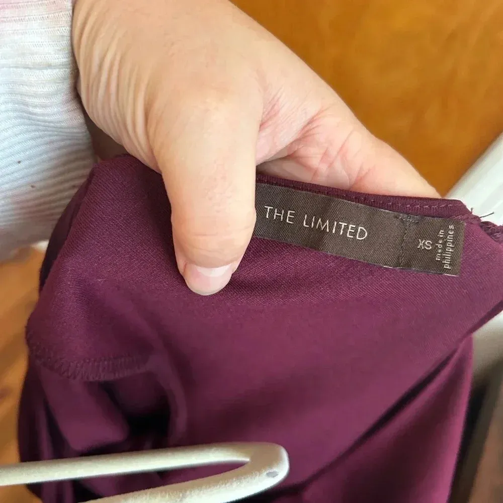 THE LIMITED EGGPLANT PEPLUM TOP - Image 4