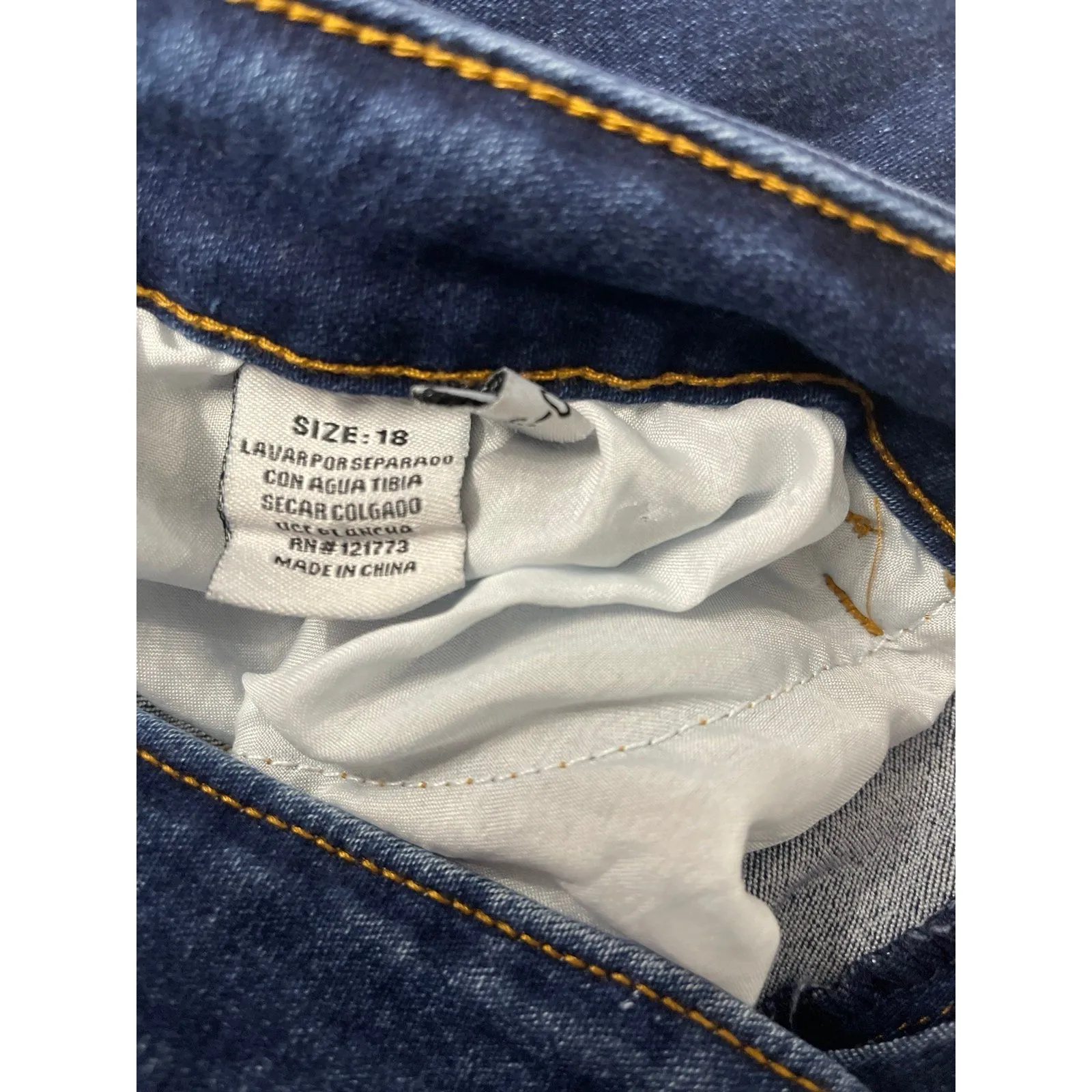 Supra Denim High Rise Capri Size 18 Blue - Image 4