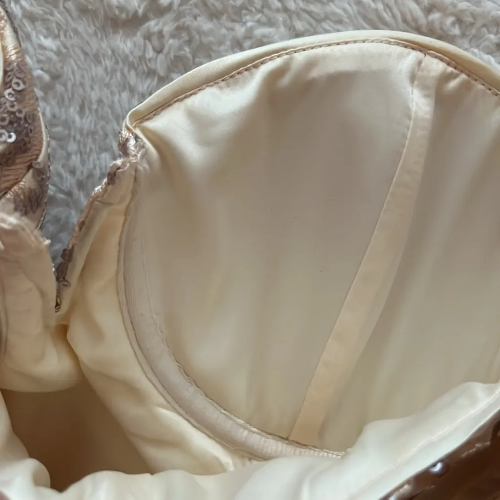 Michael Costello X Revolve Gervais Size Medium Sequin Glam Party - Image 4