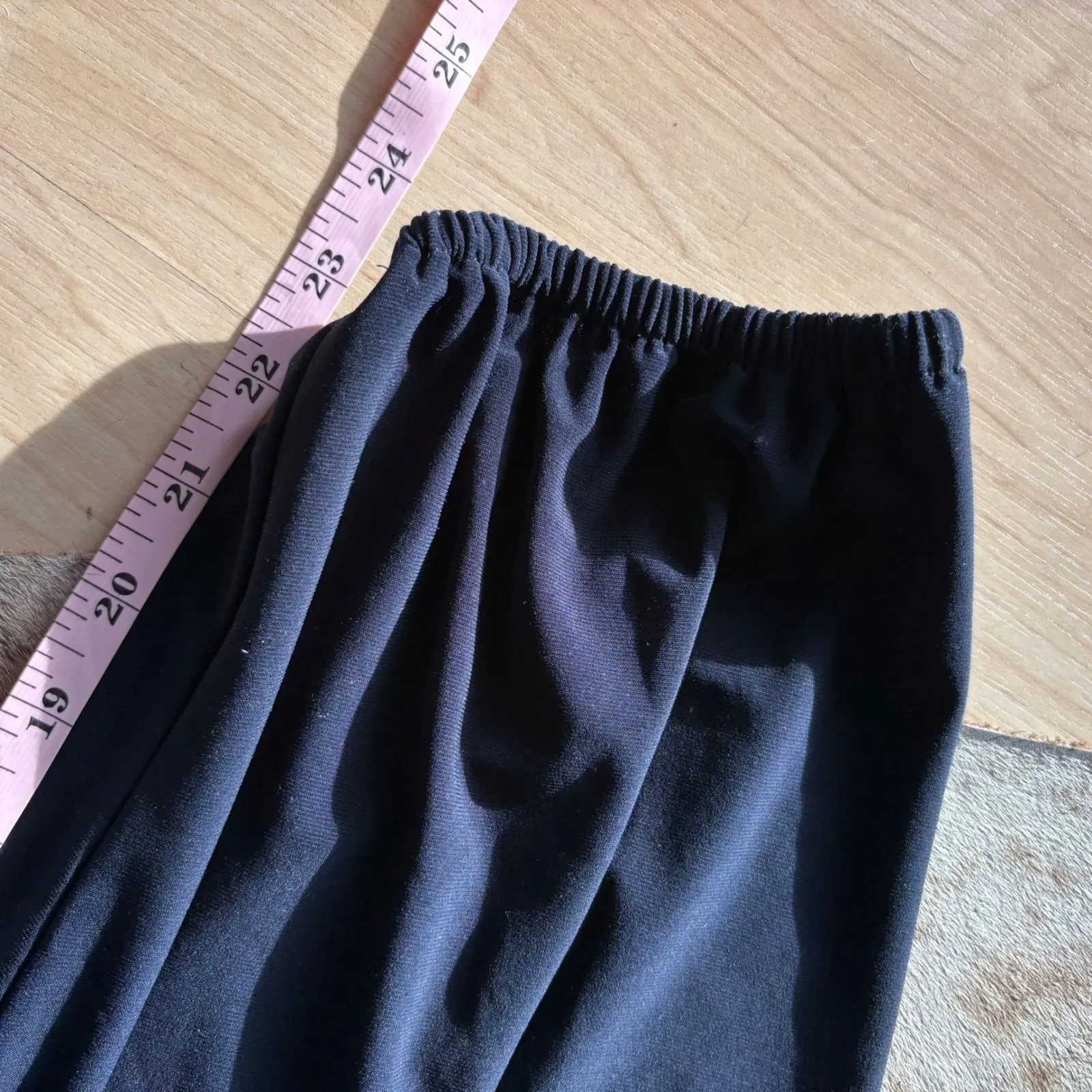 NORMA KAMALI Rectangle Plunging Kimono Sleeve Jogger Jumpsuit Size Medium - Image 10