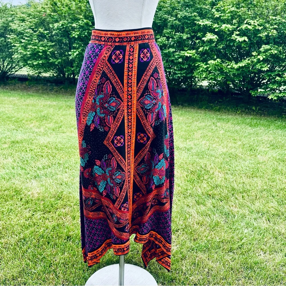 Context Asymmetrical Plus Size Maxi Skirt Moroccan Bazaar Purple - Image 3