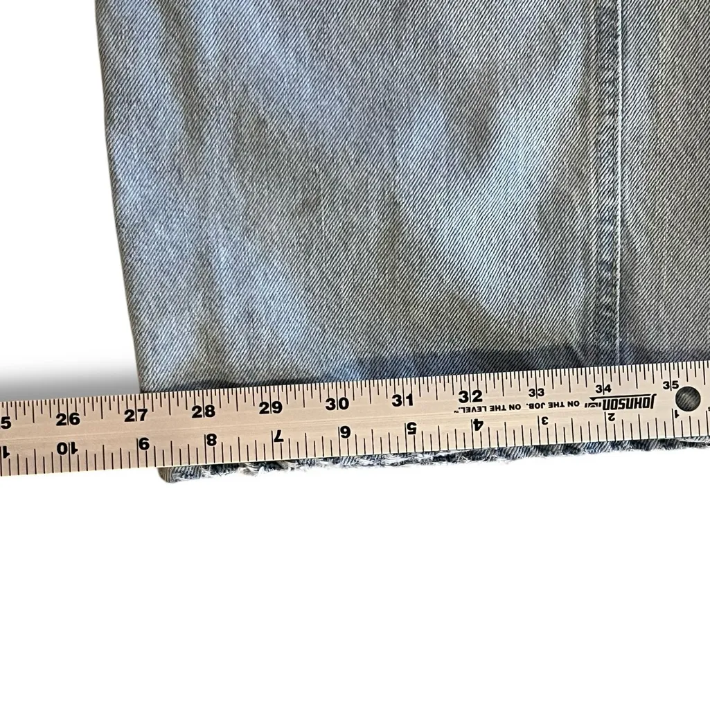 BDG Dipped V Flare Jeans Womens Size 26 Urban Outfitters Light Wash Mid Rise - Image 8