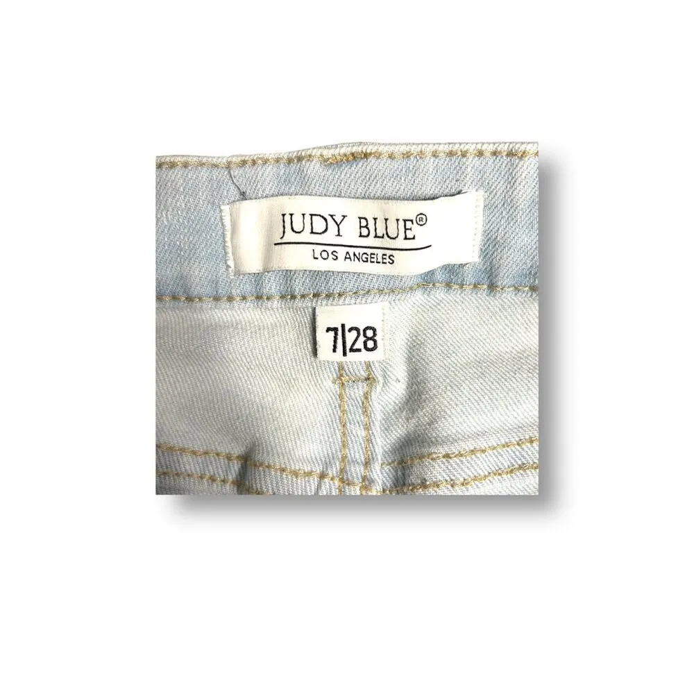 Judy Blue 7/28‎ Light Wash Capri Jeans Skinny Fit Stretch Denim Cropped Mid Rise - Image 7