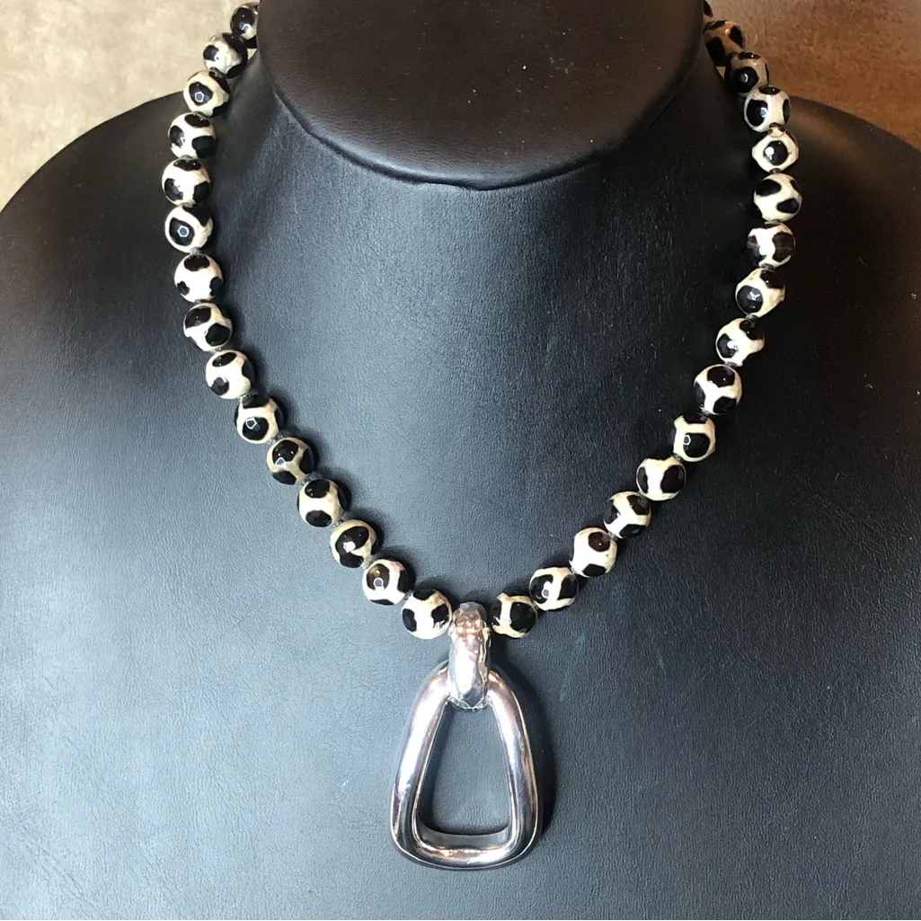 SIMON SEBBAG Tortoise Shell Agate Necklace with Sterling Silver Modern Pendant Black - Image 5