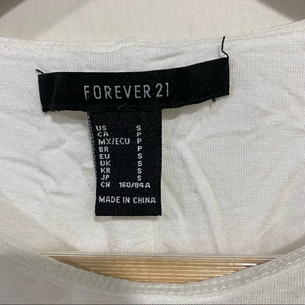 Forever 21  bodysuit white shoulder pads size small button snap - Image 6