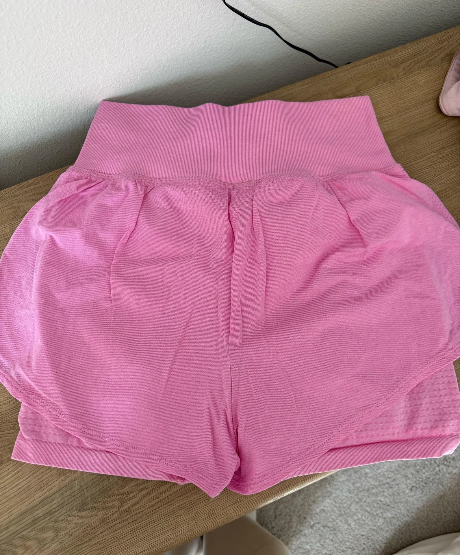 Pink gymshark shorts  - Image 4