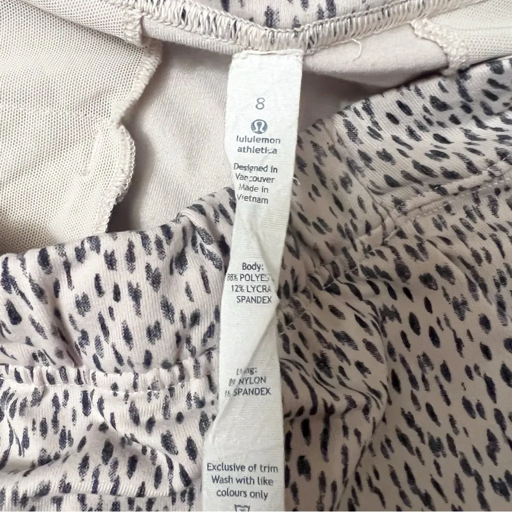 Lululemon Dottie Dash Grain Black Drawstring Waist Sweatpants Size 8 Pockets - Image 9