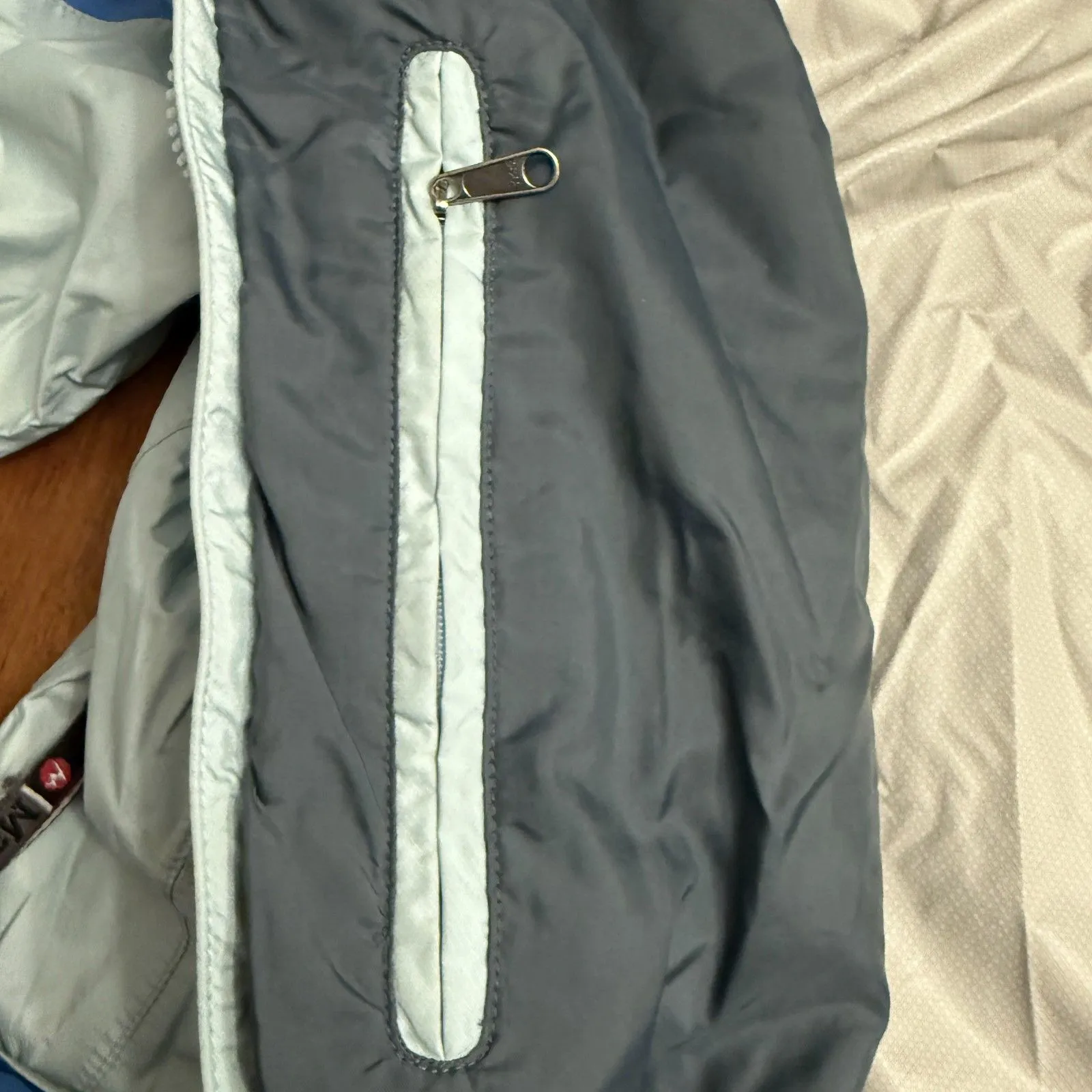 Marmot PreCip Eco Women's Rain Outdoor Snow Jacket Windbreaker Colorblock Size L - Image 5