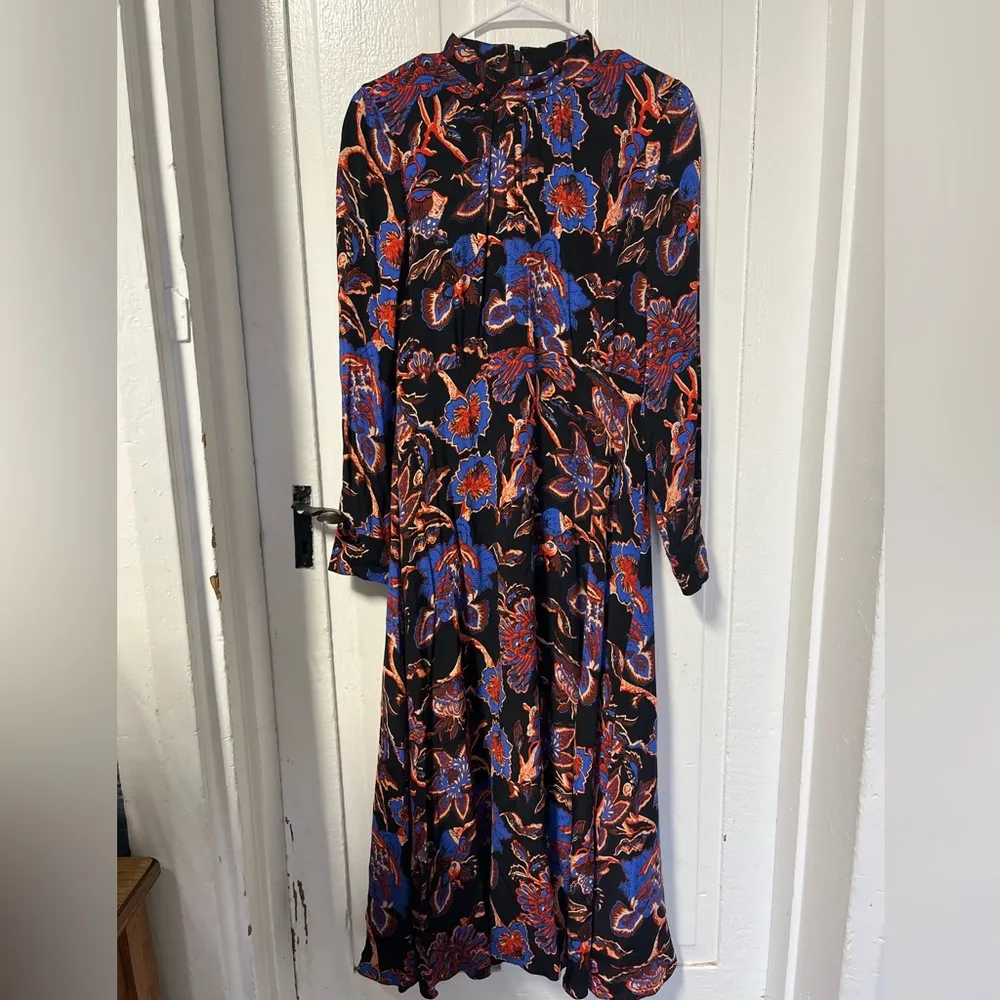 Whistles Black Ruby trailing bloom midi dress size 6 - Image 4