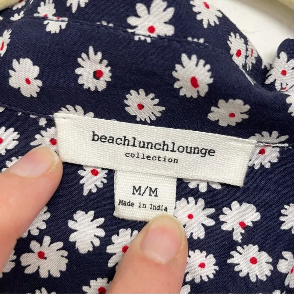 Beach Lunch Lounge Blue Ditsy Floral Short Sleeve Button Down Shirt Womans M - Image 4
