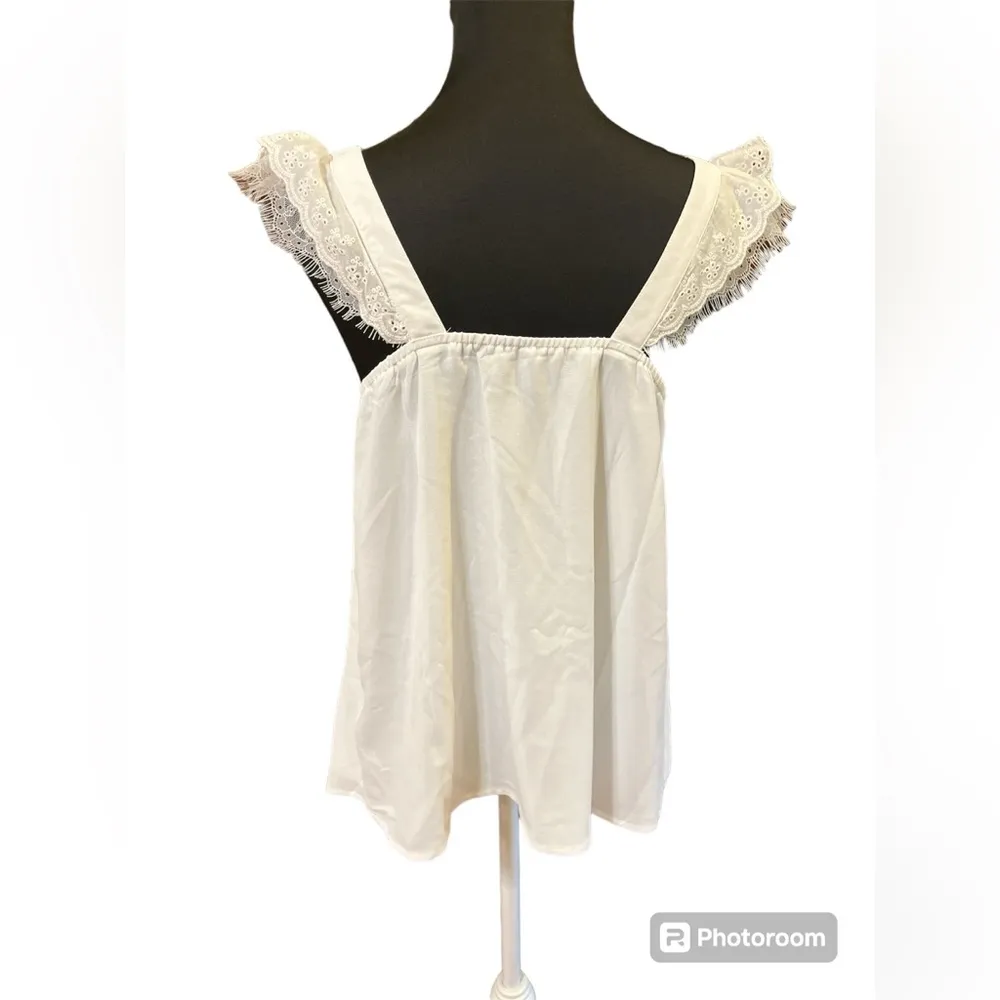 White Ruffle Sleeve Tank Size M - Image 2