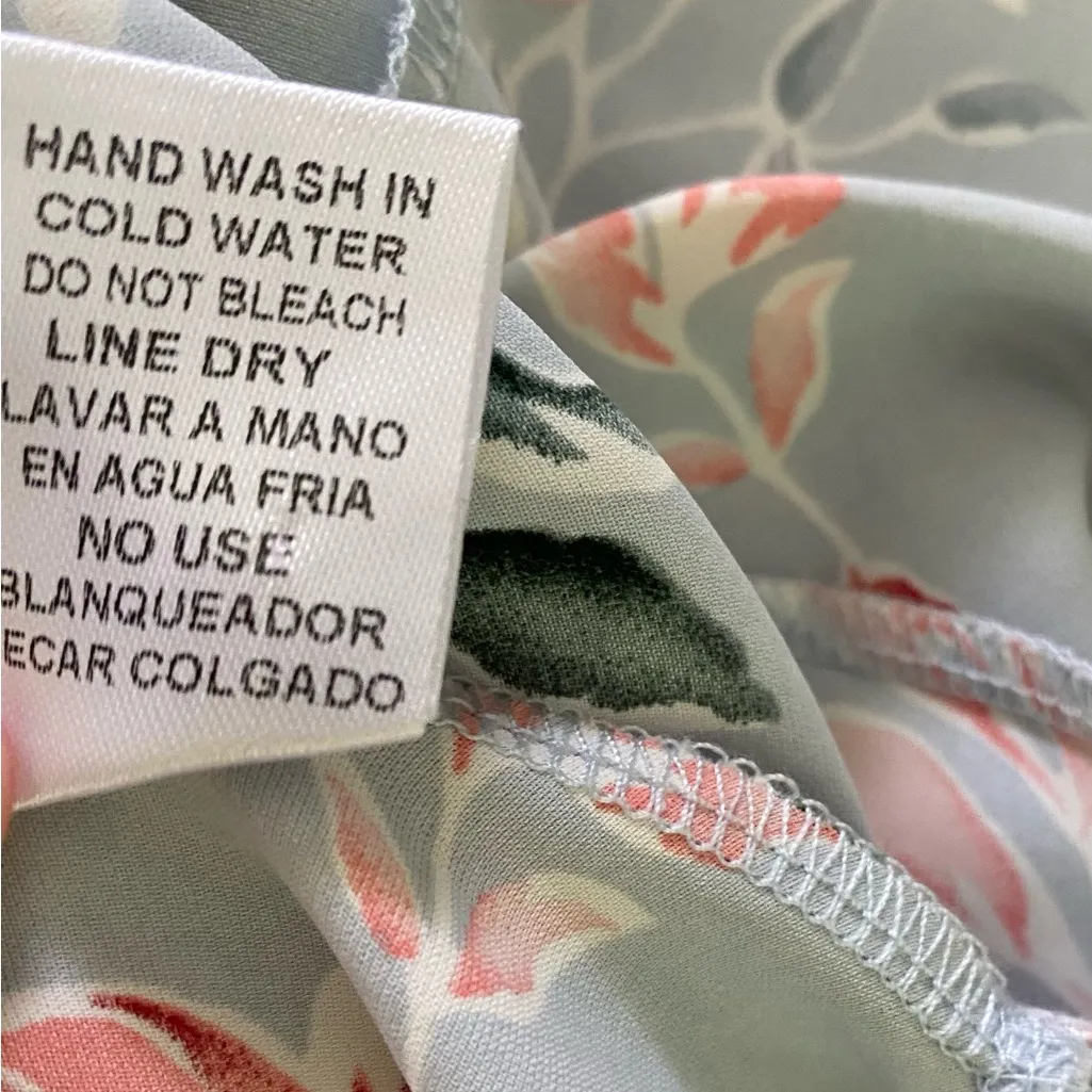 entro Women’s Floral Dress Size Large Flowy Smocked Office Teacher Career - Image 6