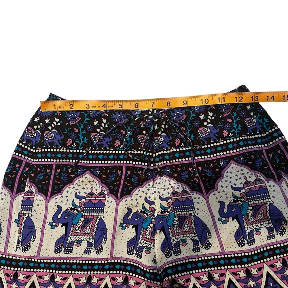 Winter Kate by Nicole Richie Lila 100% VTG Silk Elephant Boho Shorts, Sz XS Purple - Image 9
