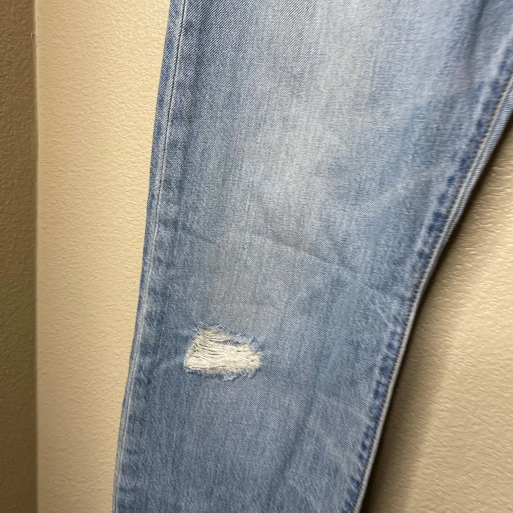 Levi's 501 Jeans Patch Knee Button Fly Distressed Hi-Rise Light Wash Denim Sz 24 - Image 8