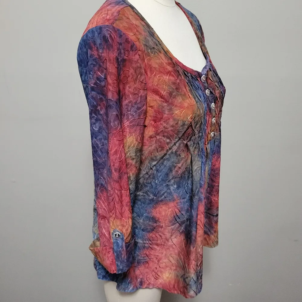 New Directions tie dye pleated popover blouse size mp - Image 3